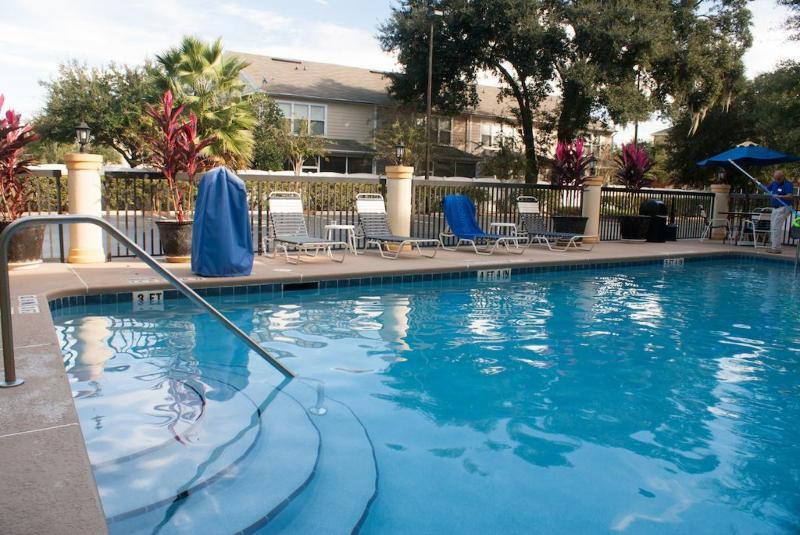 Holiday Inn Express Hotel & Suites Jacksonville-South By Ihg Exterior foto